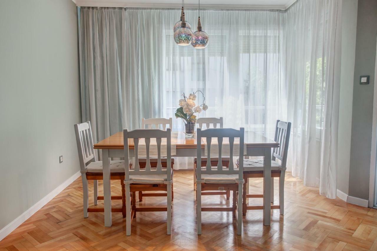 Spacious Flat Close To The American Embassy Sofia Buitenkant foto