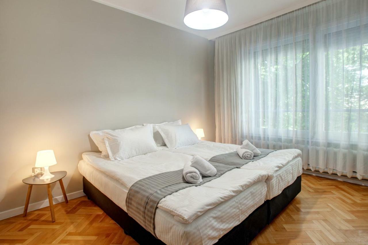 Spacious Flat Close To The American Embassy Sofia Buitenkant foto