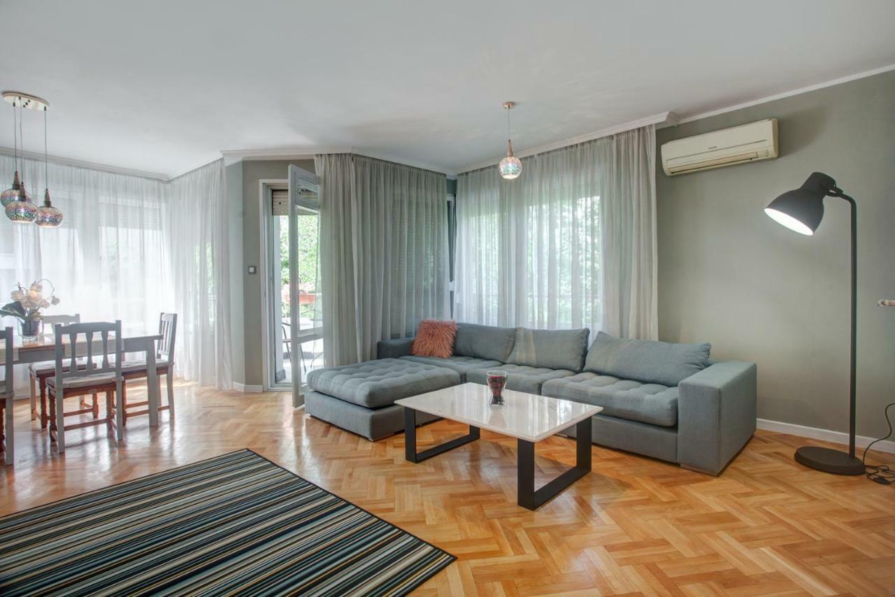Spacious Flat Close To The American Embassy Sofia Buitenkant foto