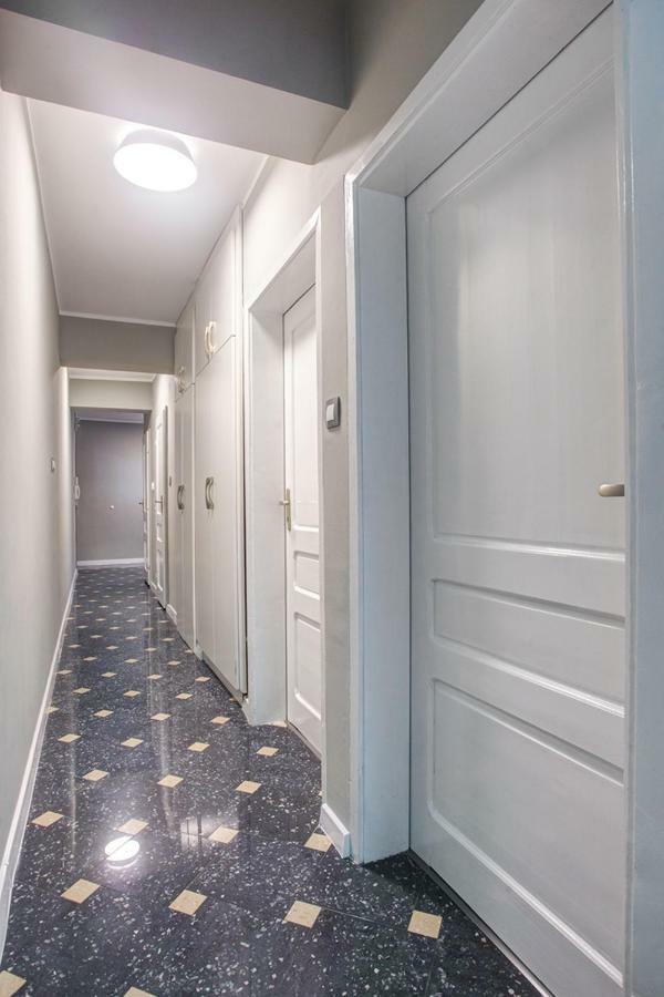 Spacious Flat Close To The American Embassy Sofia Buitenkant foto