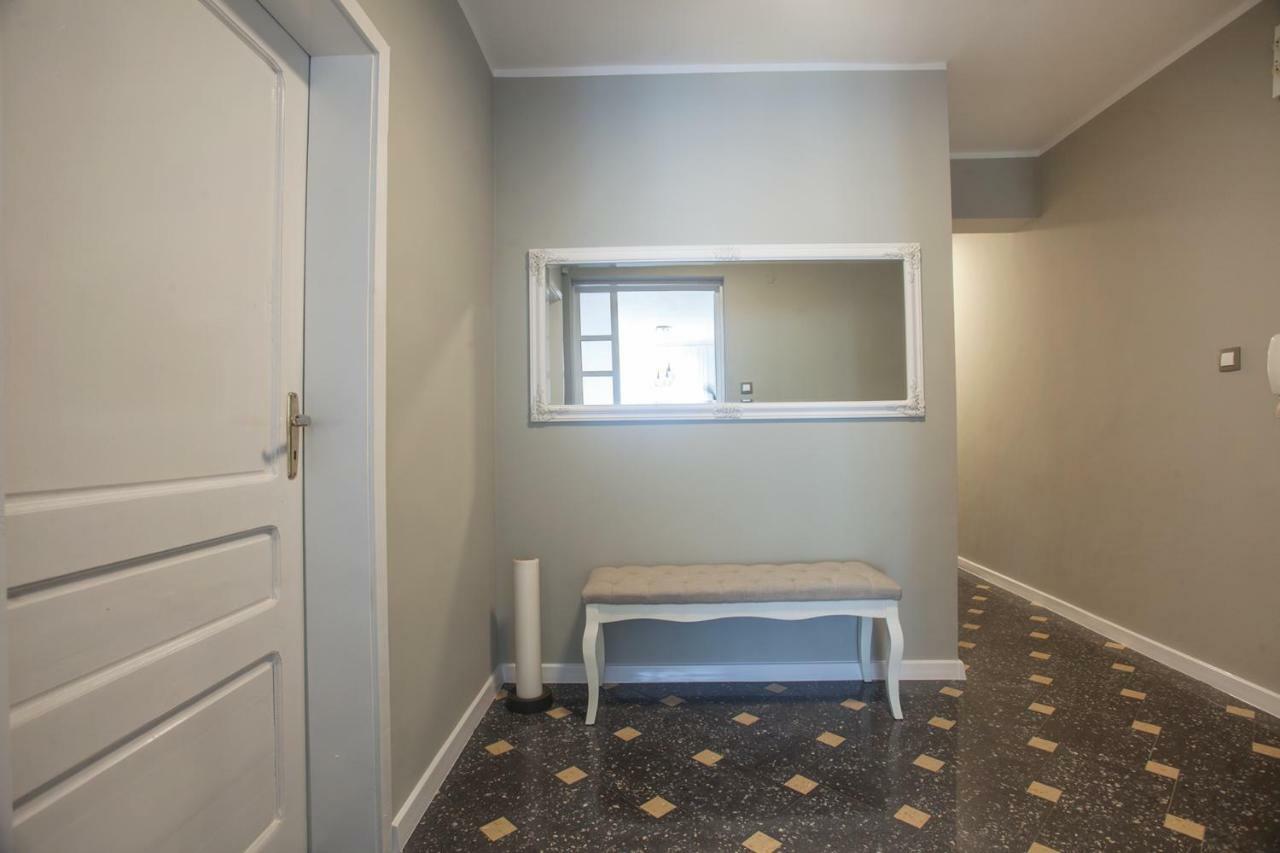 Spacious Flat Close To The American Embassy Sofia Buitenkant foto